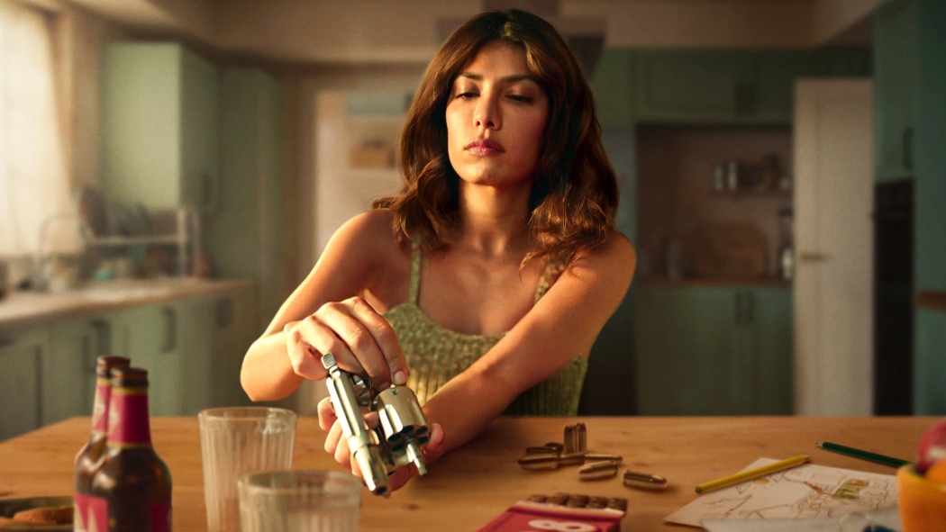 Kim Bu Erin Carter? 1. Sezon 5. Bölüm izle